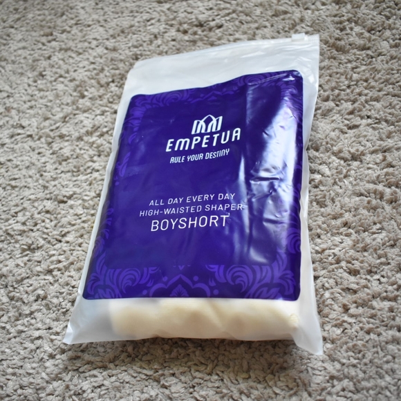 Shapermint High-waisted Shaper Boy Short Size Small - Picture 6 of 8